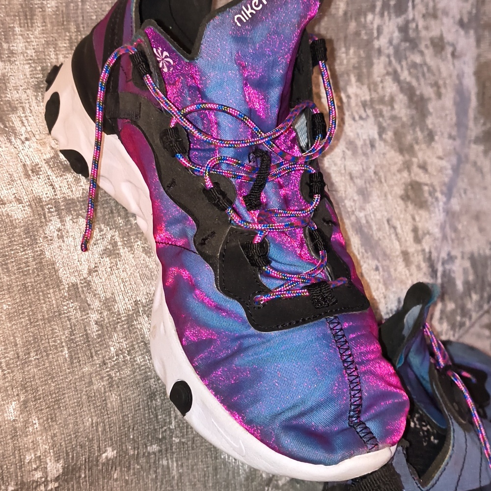 Purple Pink Blue Fushia NIKE REACT! YES YES YES! - Picture 3 of 7